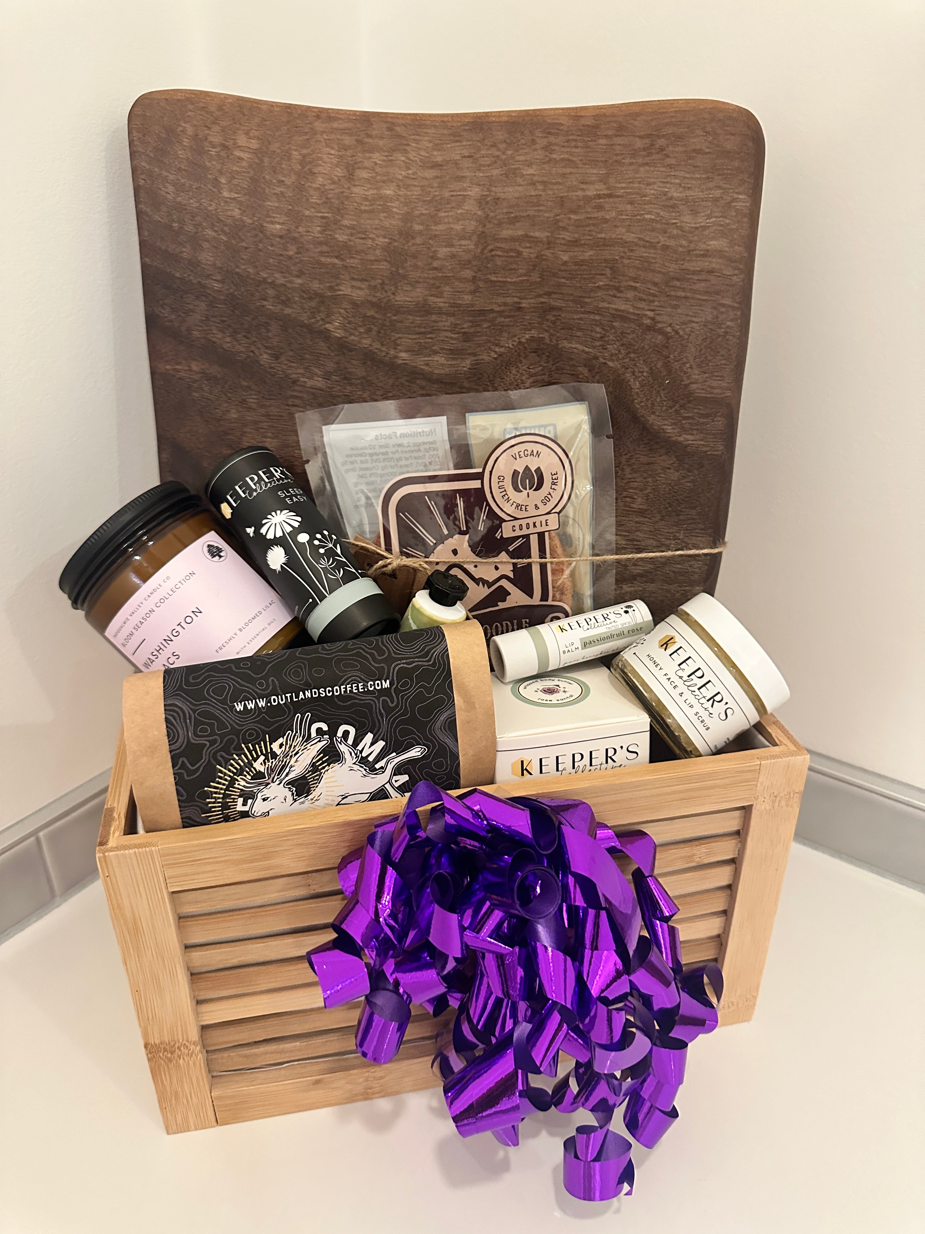 Deluxe Basket